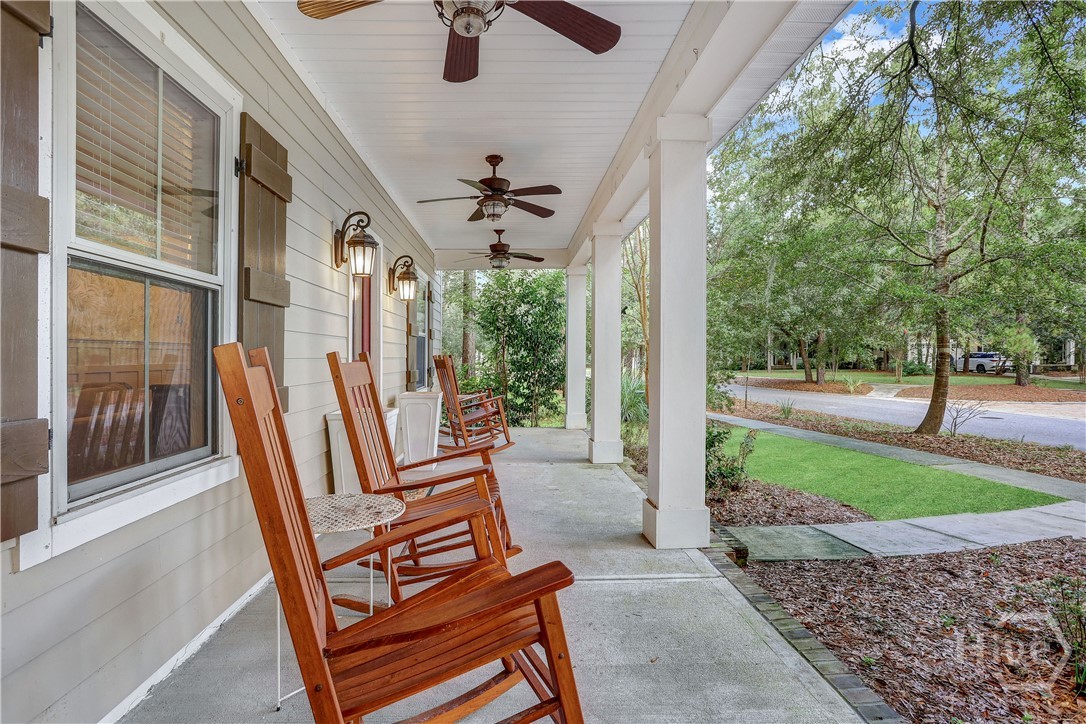 205 Ridgewood Park Drive N Property Photo 6