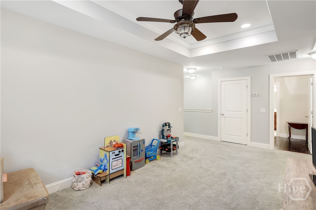 205 Ridgewood Park Drive N Property Photo 36