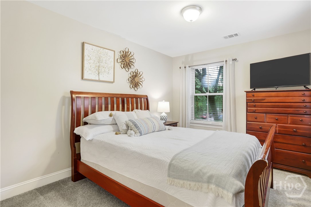 205 Ridgewood Park Drive N Property Photo 38