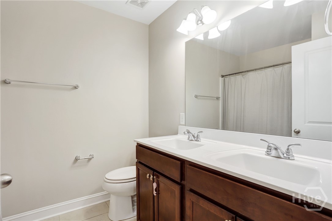205 Ridgewood Park Drive N Property Photo 42