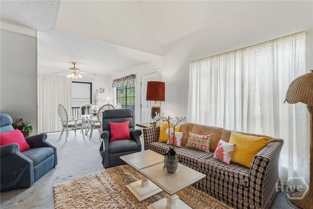 7 Linton Street Property Photo 4