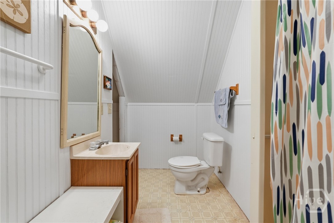 7 Linton Street Property Photo 46