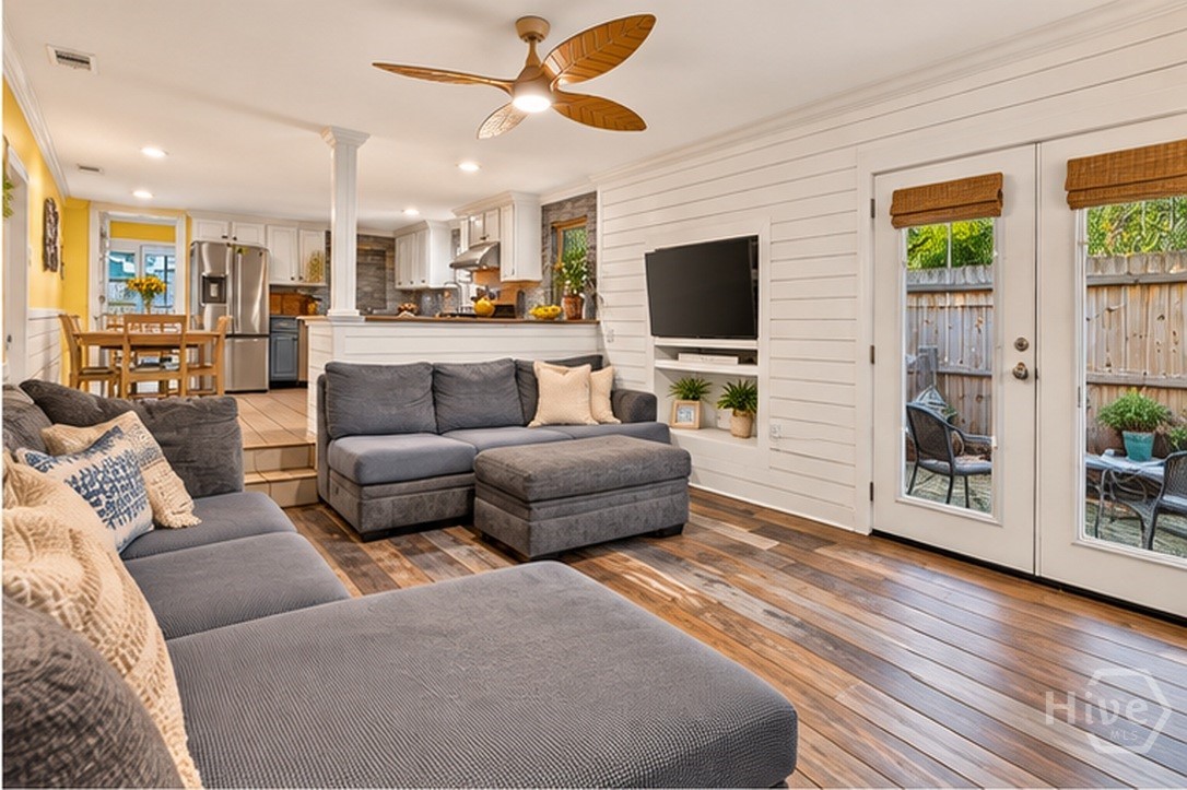 1308 6th Avenue Property Photo 3