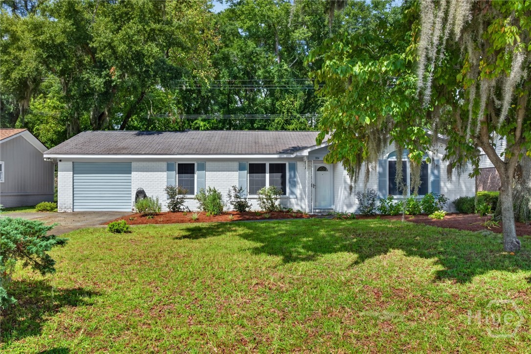106 Greenbriar Drive Property Photo 1