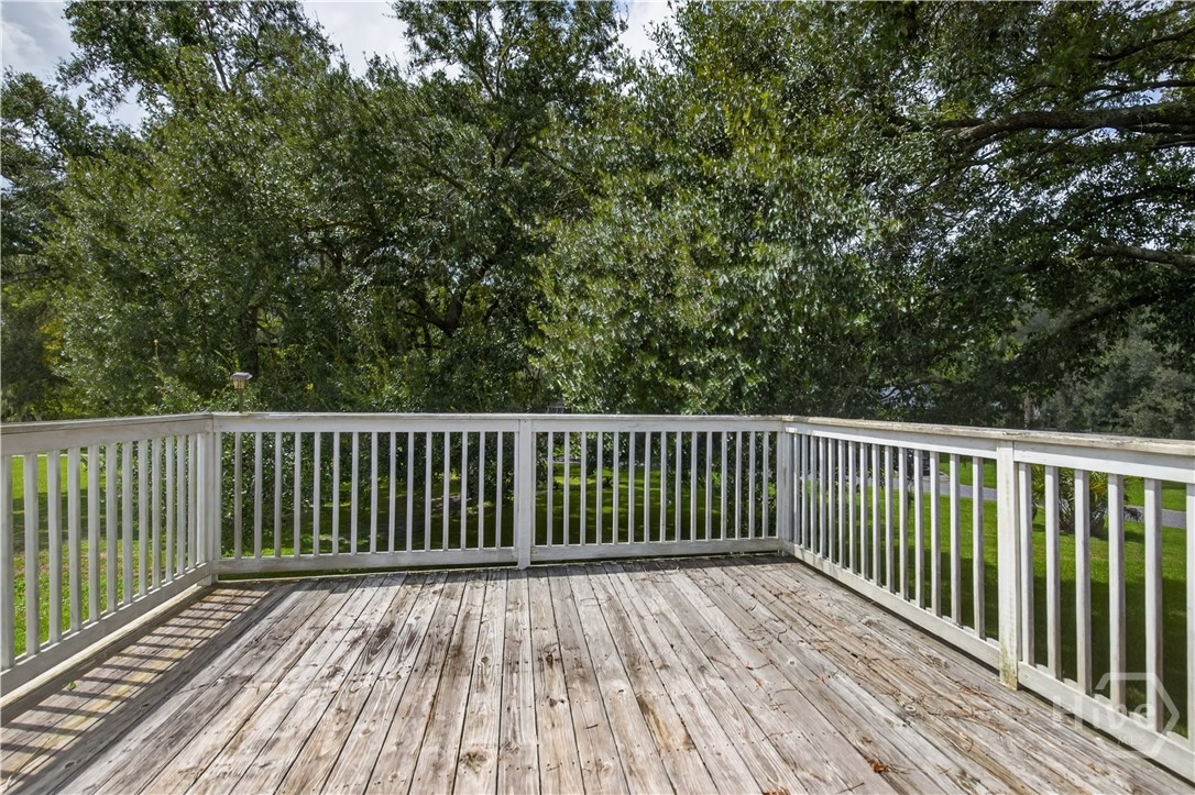 138 Thornhill Drive Property Photo 37