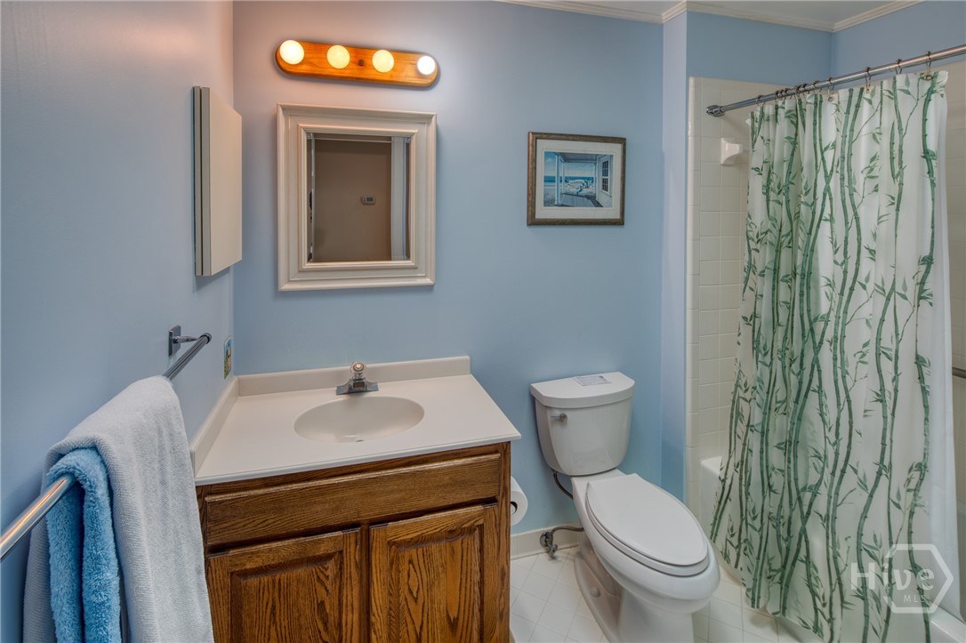 15 West Ferry Court Property Photo 38