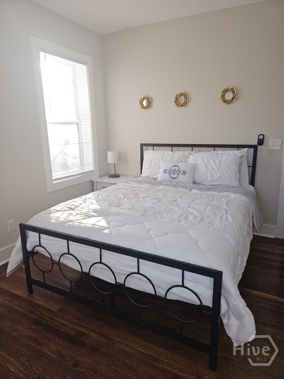 905 E Park Avenue B Property Photo 5