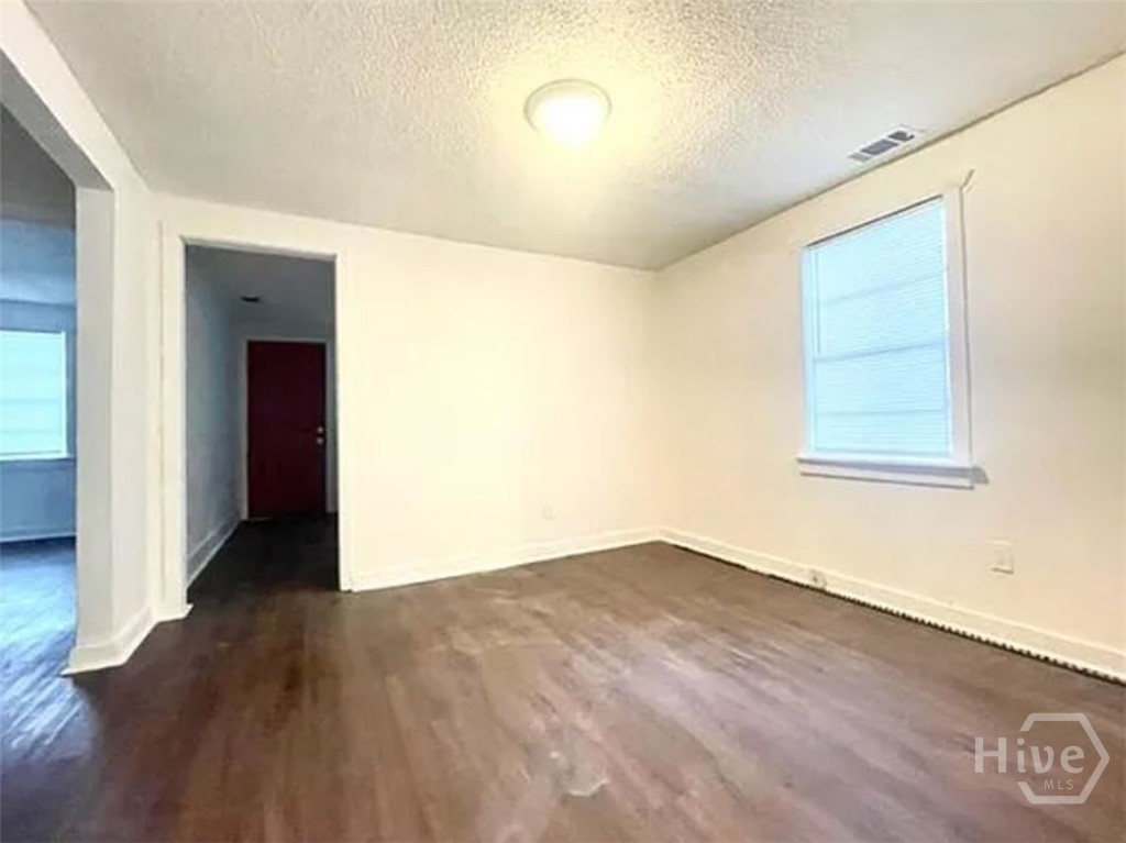 1312 Love Street Property Photo 5