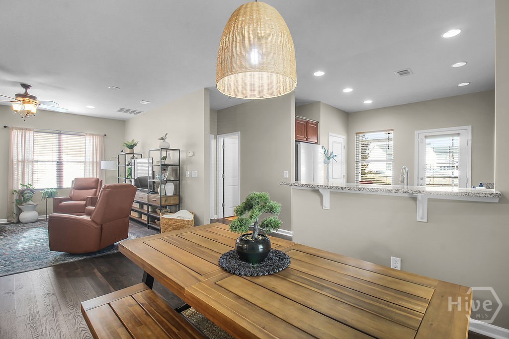 153 Hamilton Grove Property Photo 12