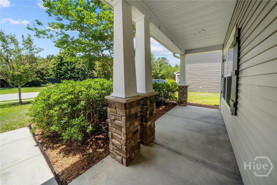 4540 Garden Hills Loop Property Photo 8
