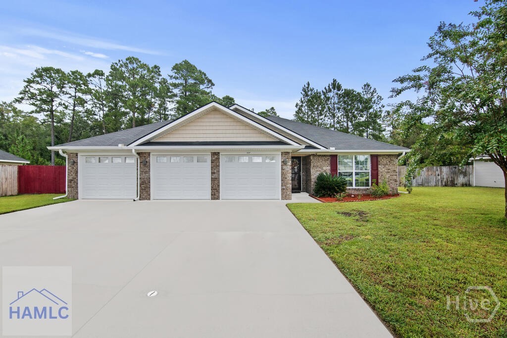 1117 Creekside Circle Property Photo 1