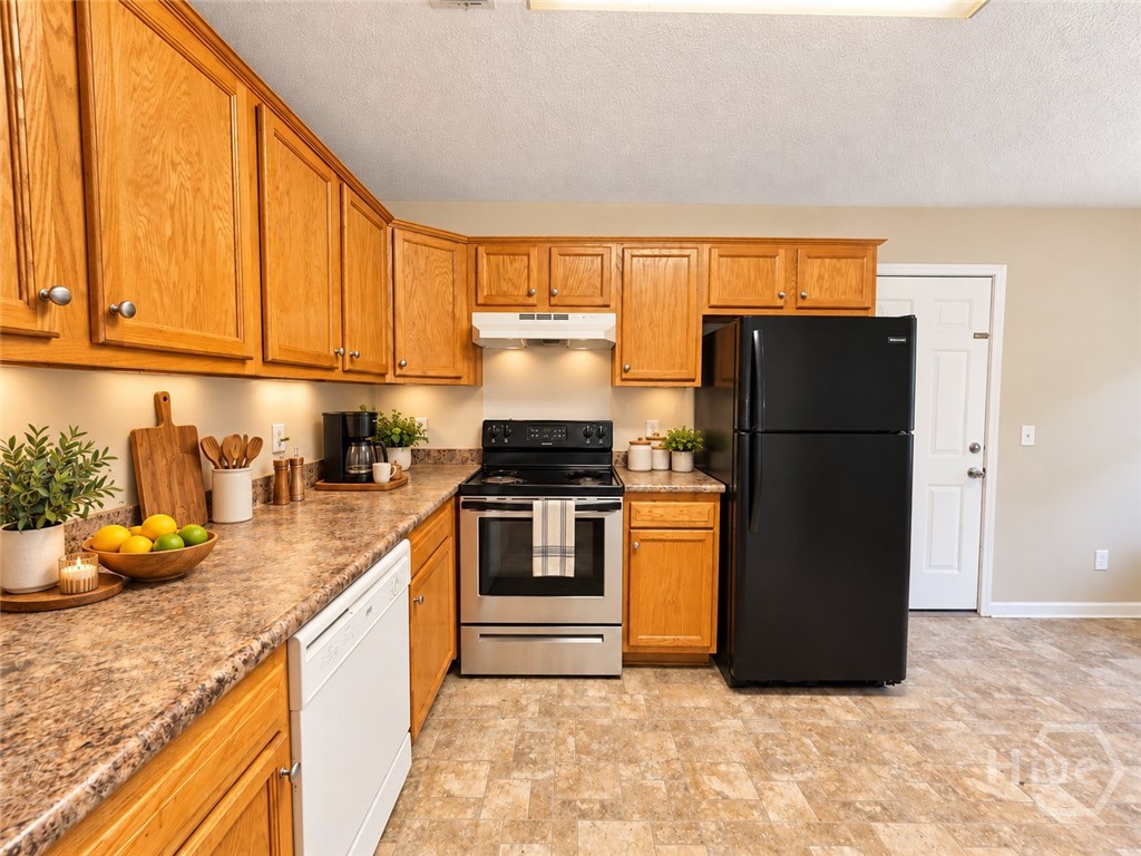 214 Archer Road Property Photo 16