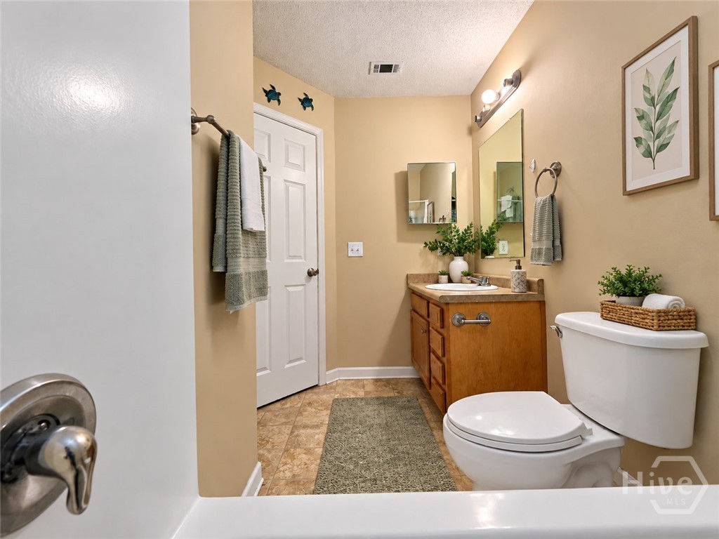 214 Archer Road Property Photo 28