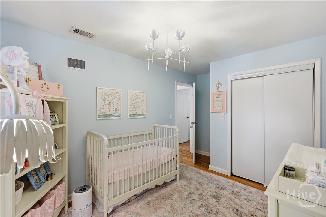 614 Early Street Property Photo 25