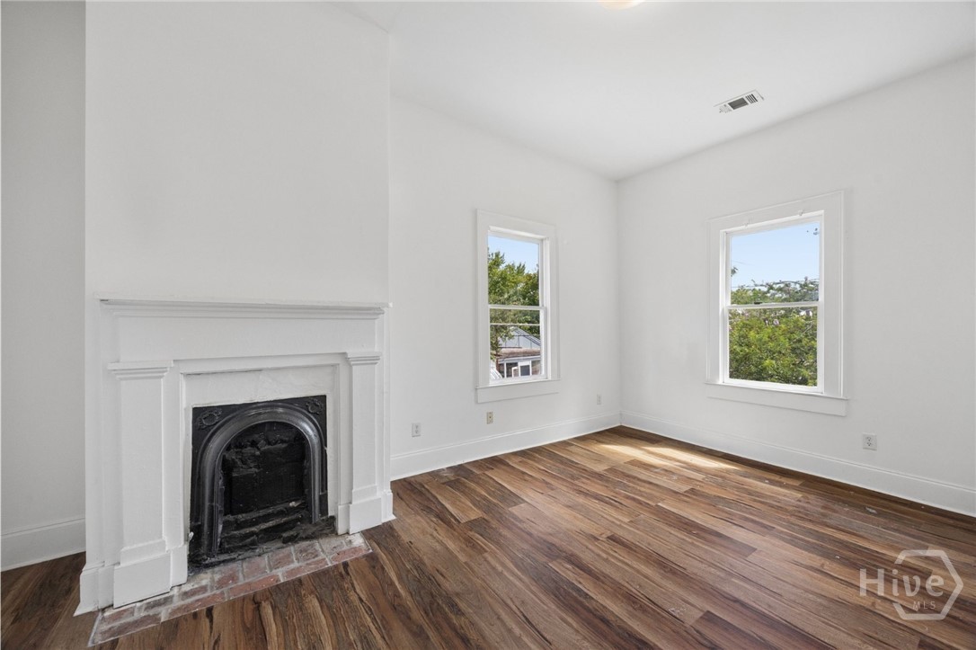 1021 E Bolton Street Property Photo 8