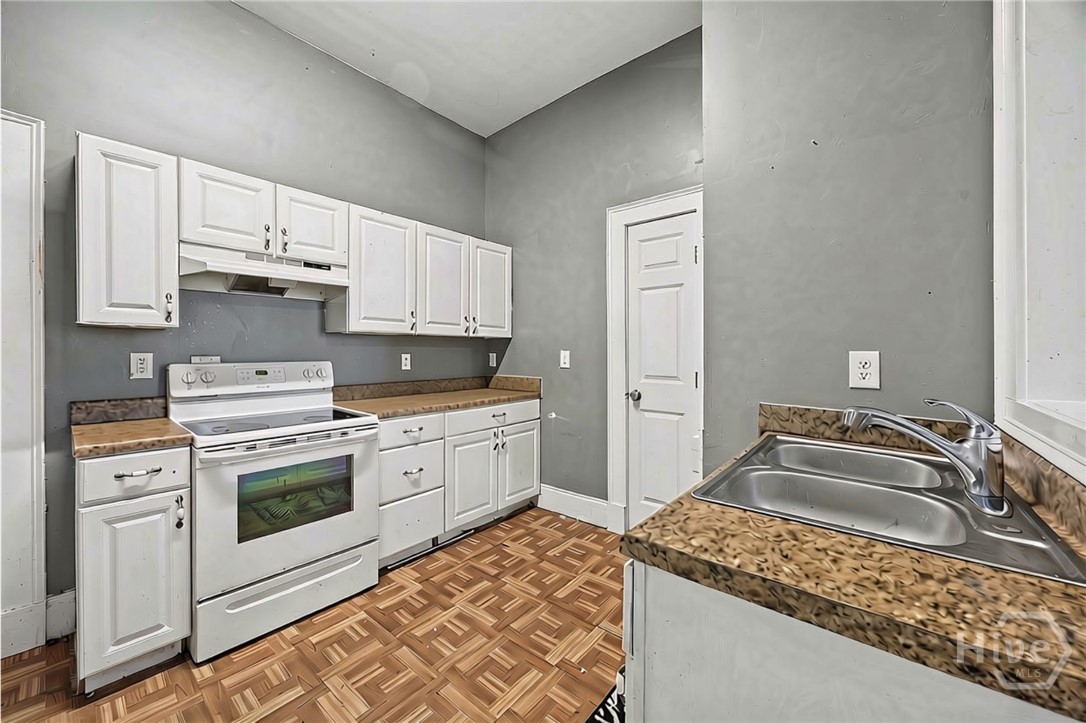 1021 E Bolton Street Property Photo 10