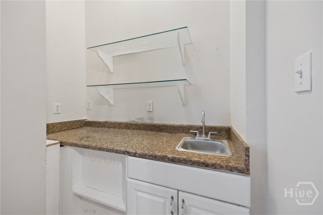 1021 E Bolton Street Property Photo 21