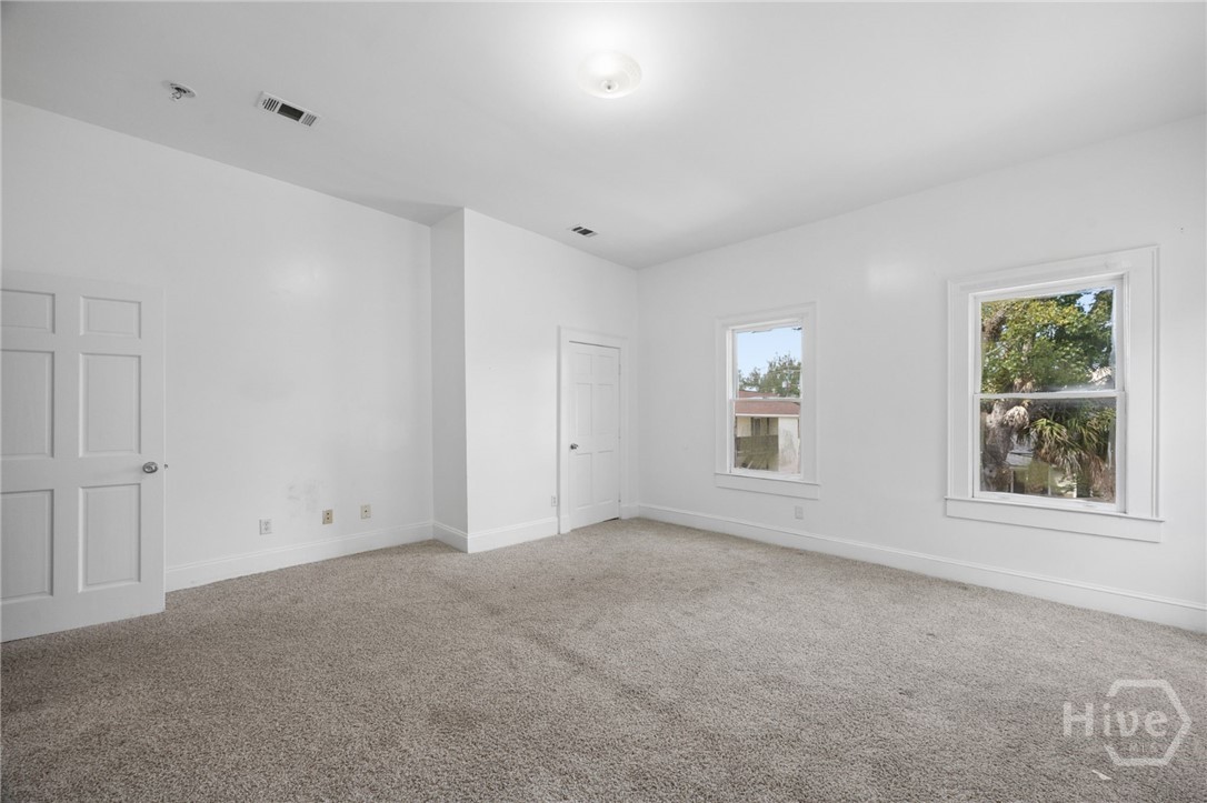 1021 E Bolton Street Property Photo 33