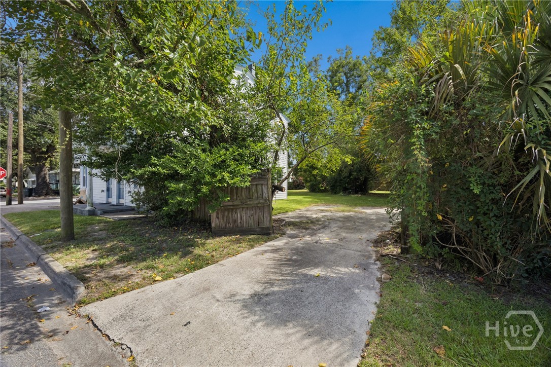 1021 E Bolton Street Property Photo 37