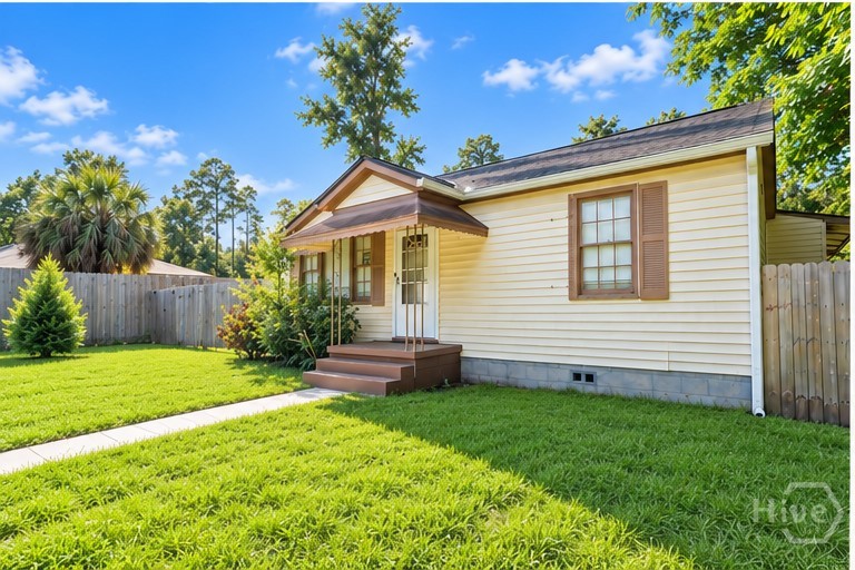 2 Sherwood Lane Property Photo 3