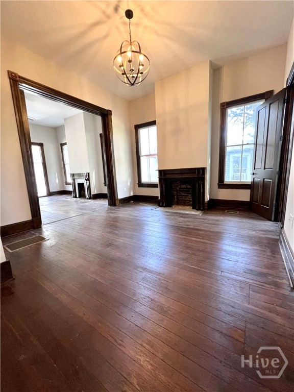 2313 Whitaker Street Property Photo 3