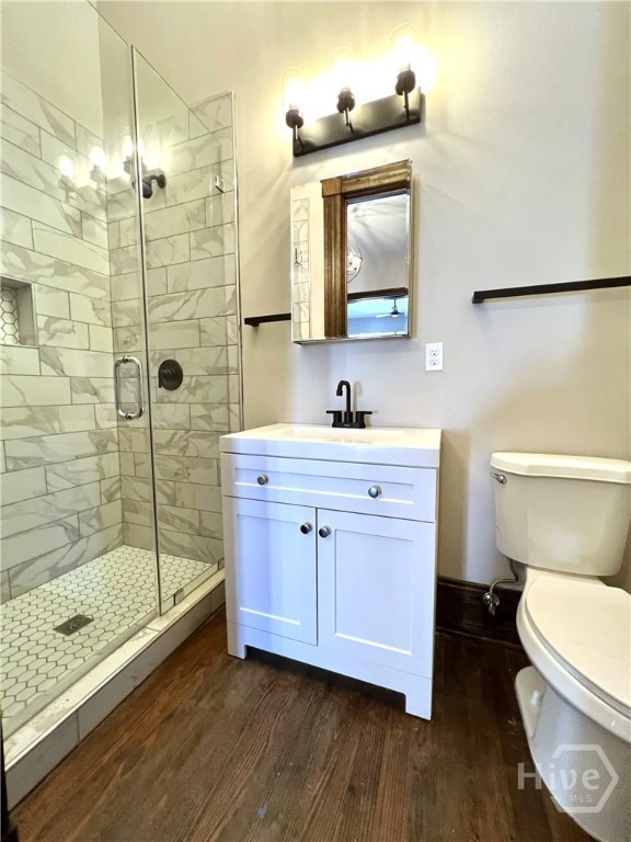 2313 Whitaker Street Property Photo 9
