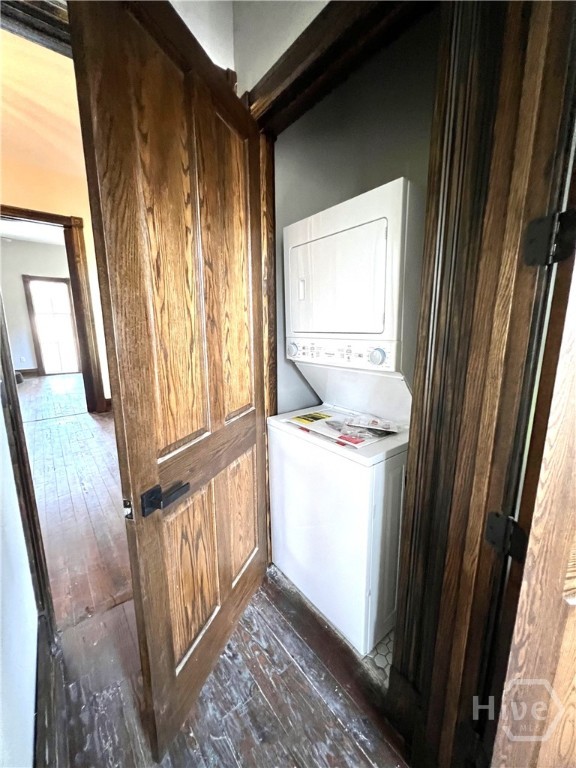 2313 Whitaker Street Property Photo 11