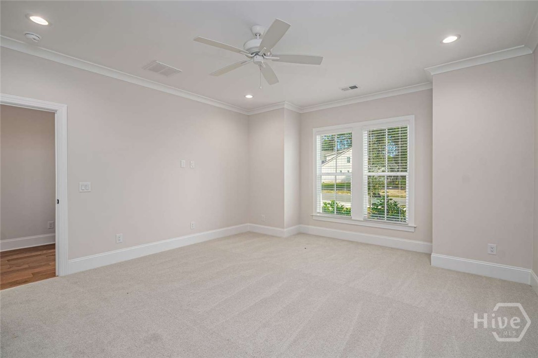 118 Grand Harbor Circle Property Photo 15