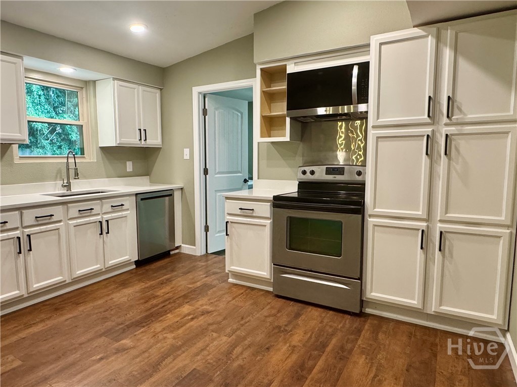 20 Catherine Circle Property Photo 6