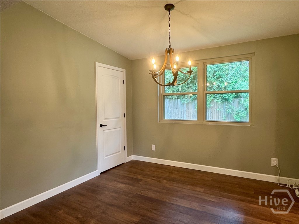 20 Catherine Circle Property Photo 10