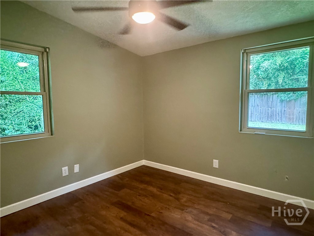 20 Catherine Circle Property Photo 20