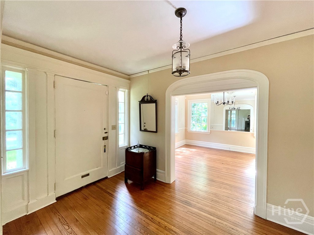 315 E 45th Street Property Photo 3