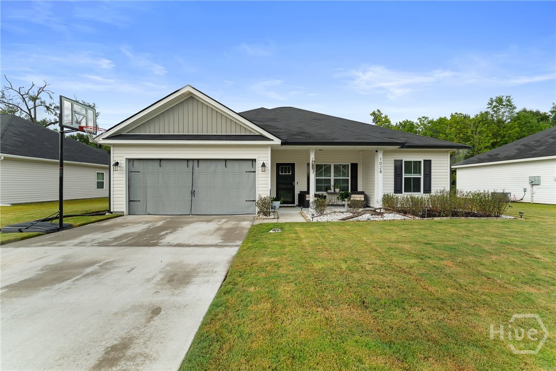 1028 Meloney Drive Property Photo 1