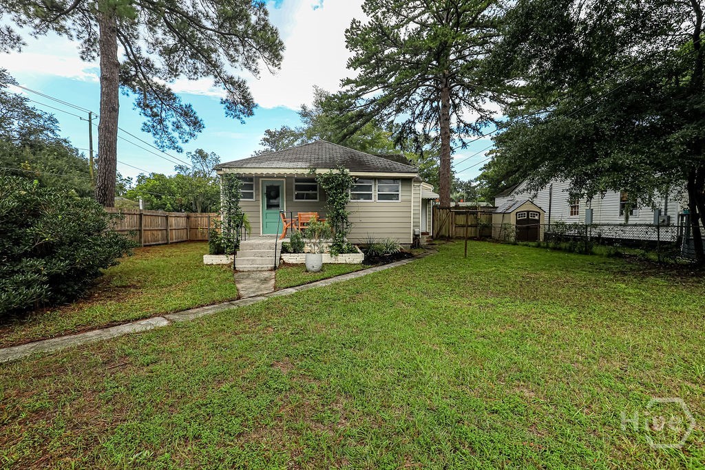 2224 E 38th Street Property Photo 47