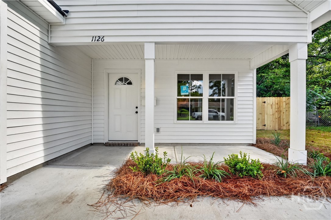 1126 E 56 Street Property Photo 6