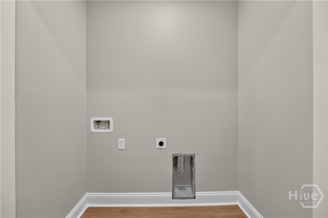 1126 E 56 Street Property Photo 17