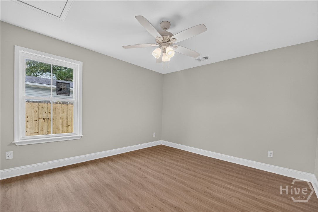 1126 E 56 Street Property Photo 25