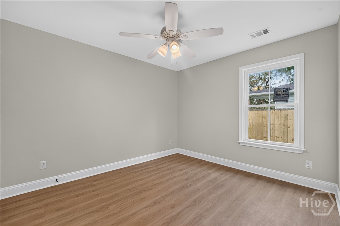 1126 E 56 Street Property Photo 28