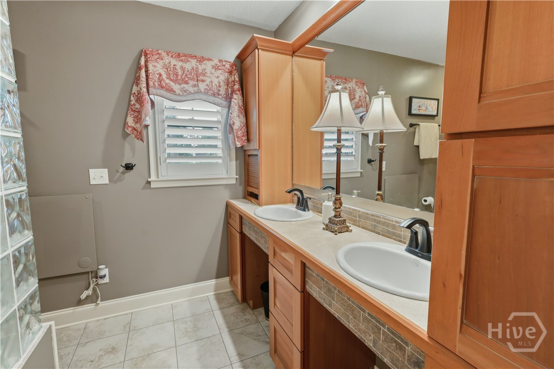 200 Princeton Way Property Photo 29
