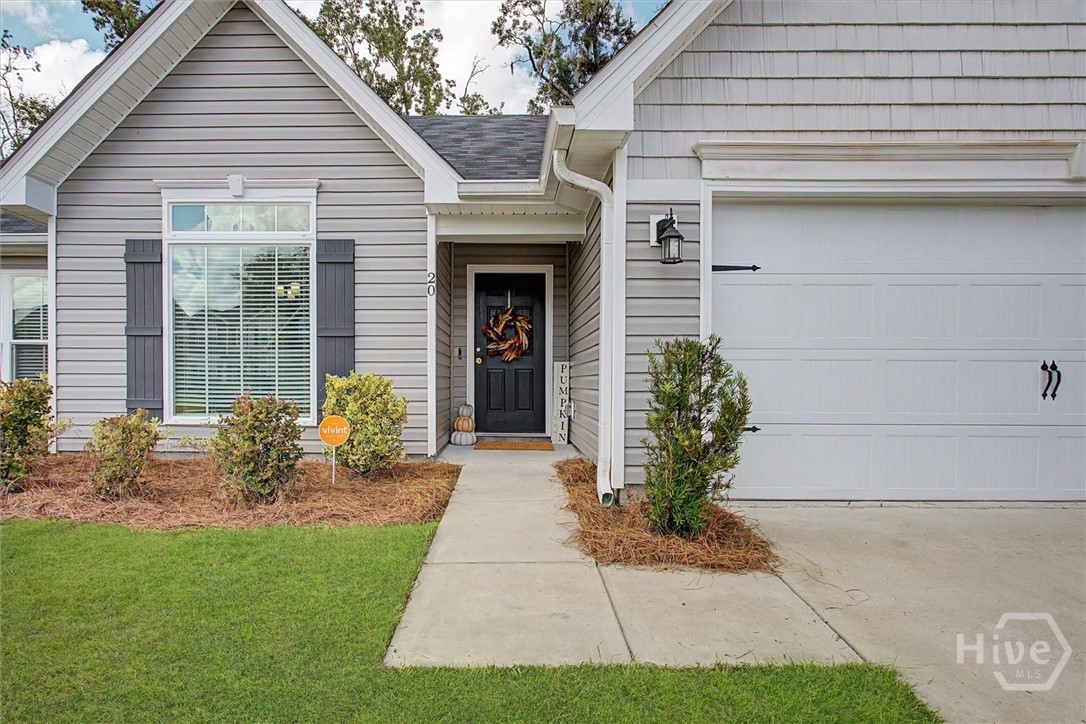 20 Swallow Tail Circle Property Photo 1