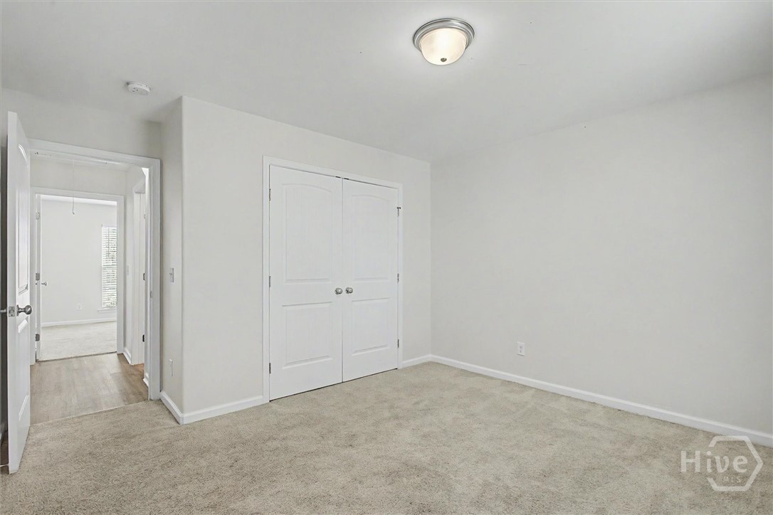 20 Swallow Tail Circle Property Photo 24