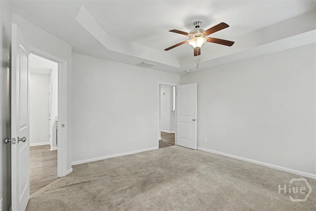20 Swallow Tail Circle Property Photo 29