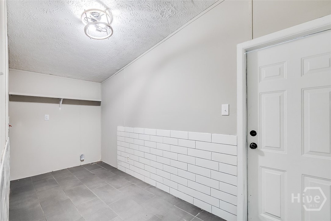 1577 Stillwell Road Property Photo 37