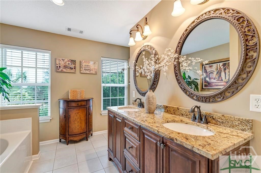 117 Sweet Bailey Cove Property Photo 7