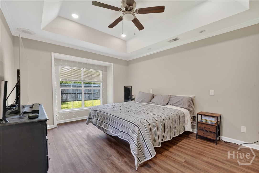 70 Parkside Drive Property Photo 12
