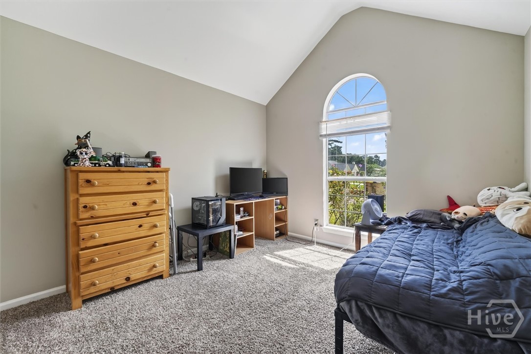 70 Parkside Drive Property Photo 17