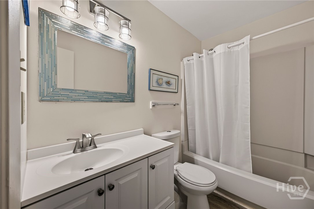 85 Van Horne Avenue 10 B Property Photo 25