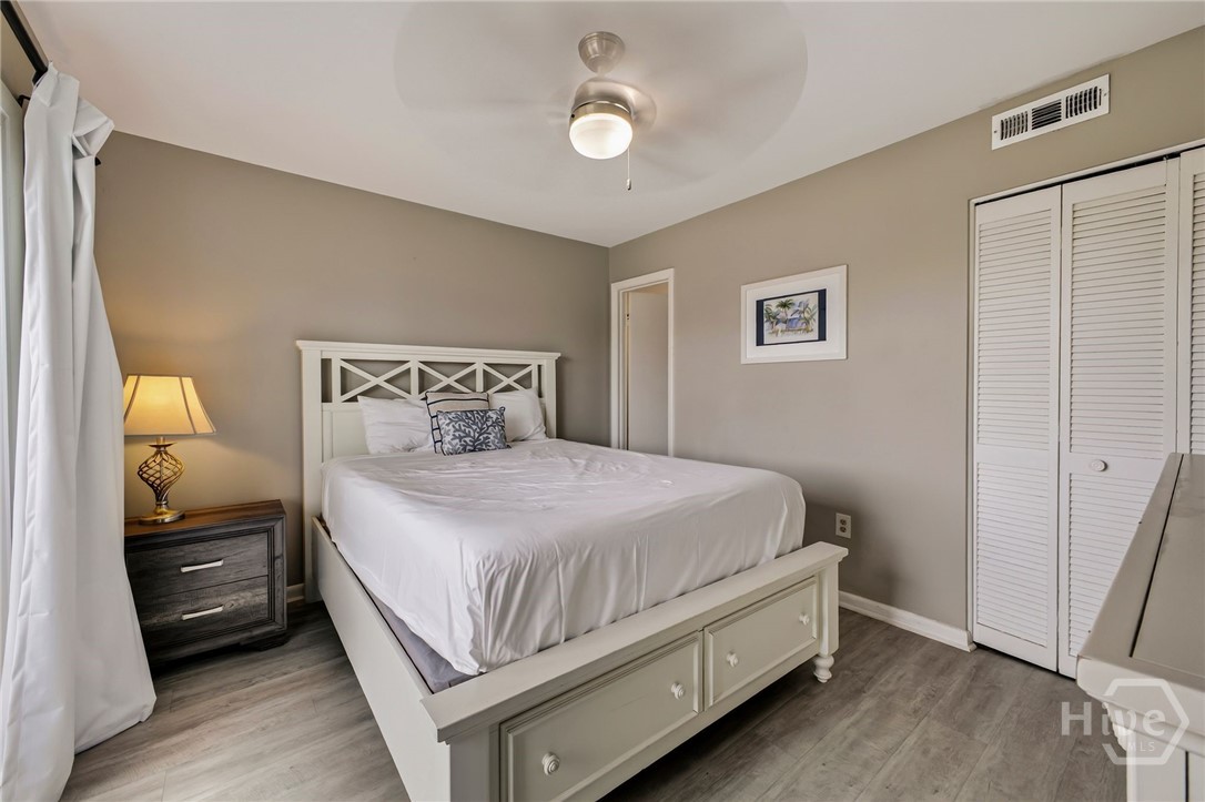 85 Van Horne Avenue 10 B Property Photo 29