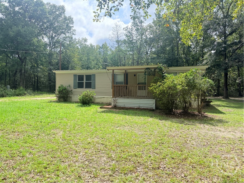 587 Kendricks Road Property Photo 1