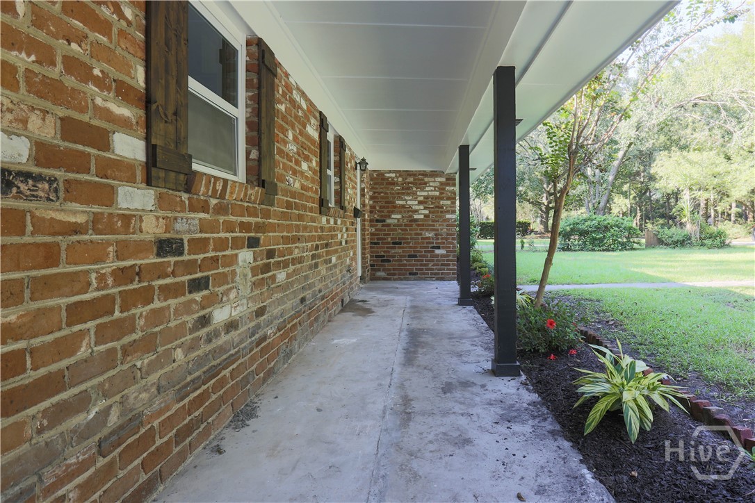 5410 Waters Drive Property Photo 2